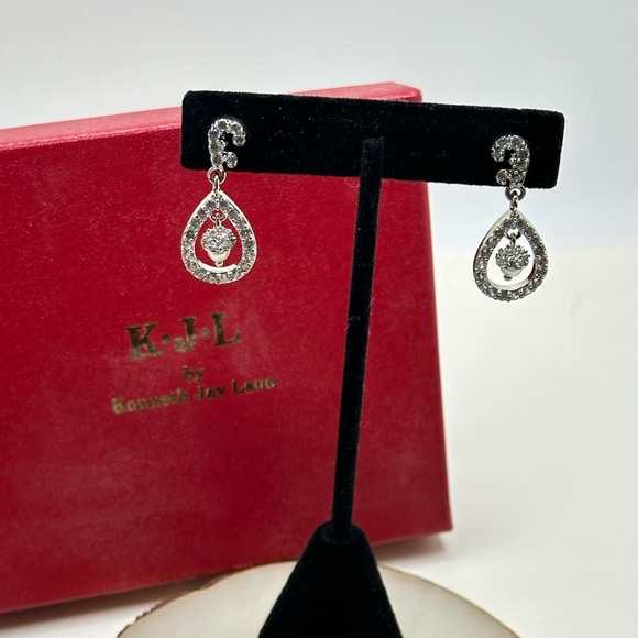 Crystal Acorn Pearl Earrings - Picture 2 of 3